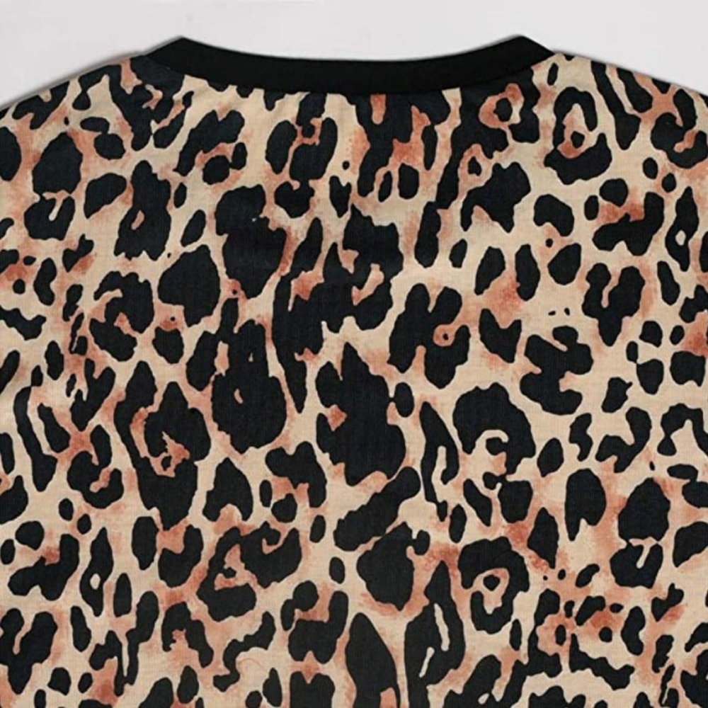 Casual Leopard Print Basic Long Sleeve Soft Blouse 🎉 HOST PICK🎉 NEW - Picture 2 of 7